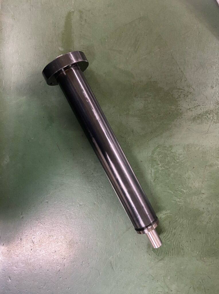 SKS3の特徴 精密部品